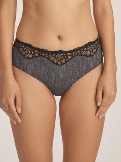 Celebrity Short - Hotpants